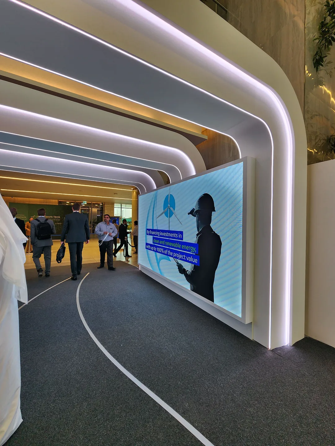 Museum interpretation environment combining scenic fabrication, bespoke joinery, graphics and integrated technology.
