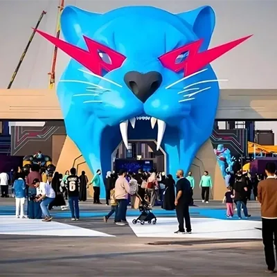 beast-land-blue-cat-entrance-attraction.webp