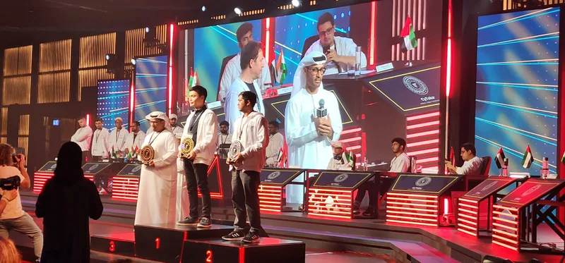 Large LED screens integrated with custom fabricated CYTAKA stage structures and podiums.