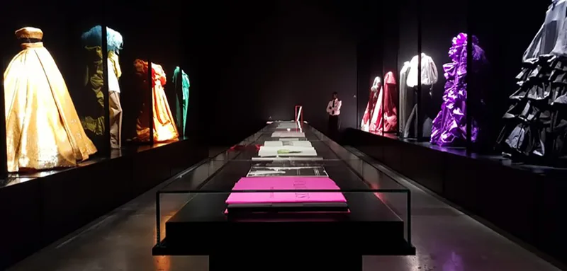 Custom scenic walls and exhibition structures manufactured for a luxury fashion exhibition.