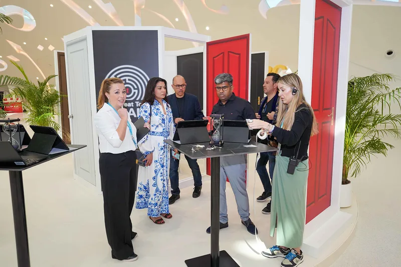 Hilton immersive hotel lobby activation by Evolution Scenic
