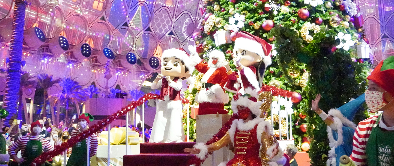 Evolution Scenic festive scenic installation surrounding the Christmas tree at Expo 2020 Dubai. 
