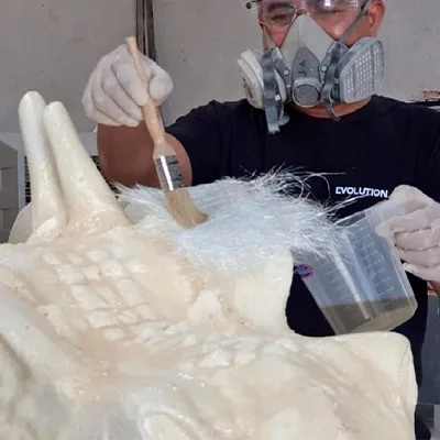 fibreglass-animal-sculpture-coating-workshop.webp