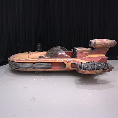 futuristic-hovercraft-scenic-prop.webp