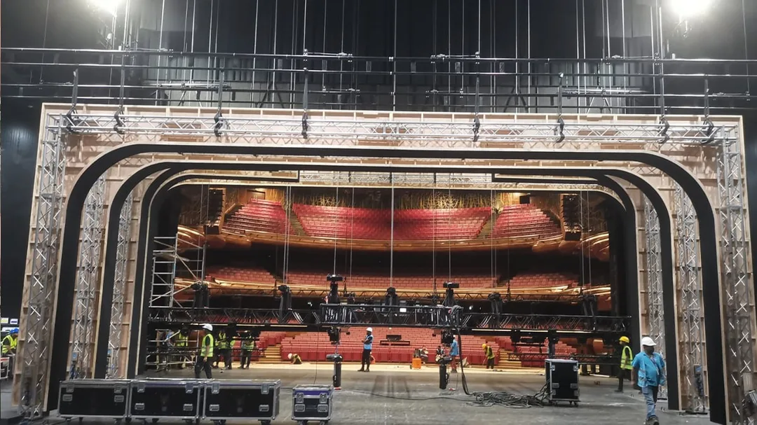 Evolution Scenic technical development coordinating scenic structures with integrated equipment requirements
