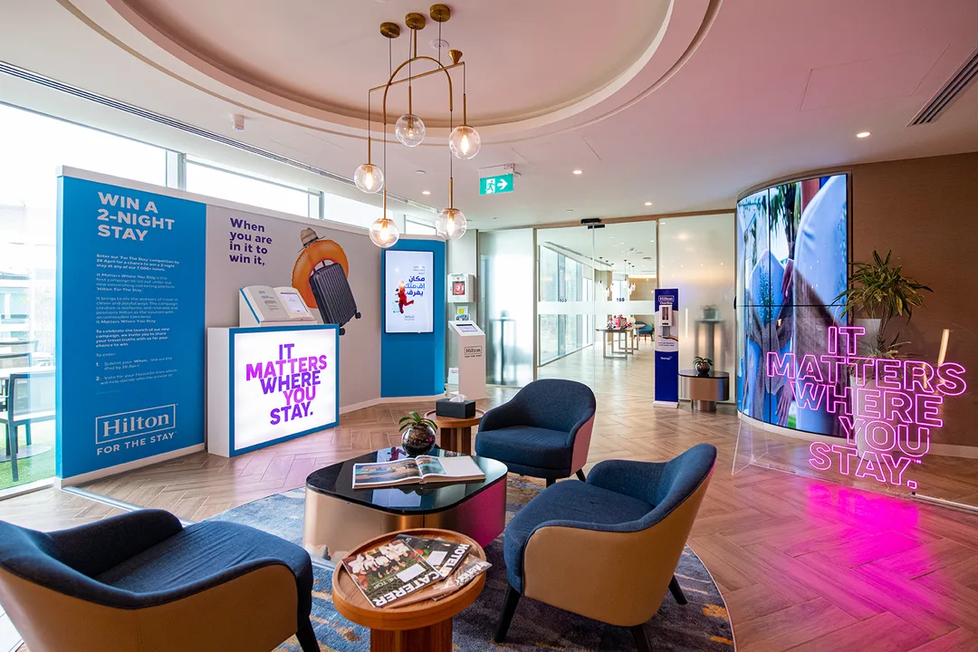 Long-term visitor environment with durable scenic finishes, aligned joinery and integrated displays.