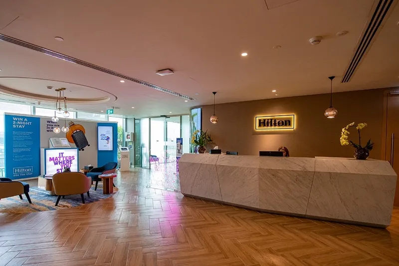 Hilton immersive hotel lobby activation by Evolution Scenic