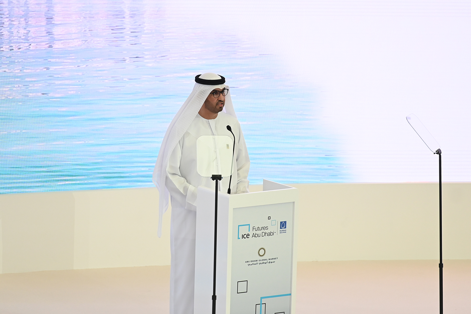 Evolution Scenic custom lectern coordinated with the white and blue scenic stage finishes.