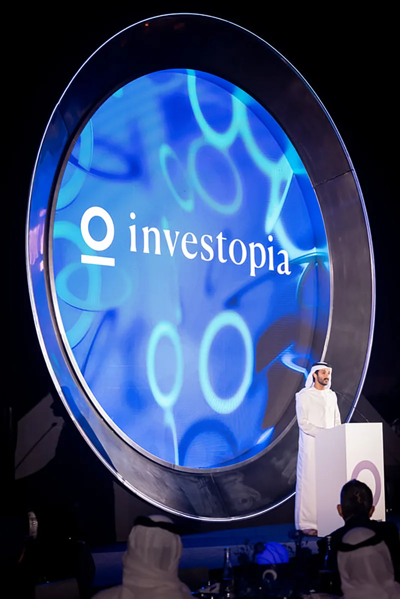 Evolution Scenic circular gala feature installed on the Hilton Abu Dhabi terrace.