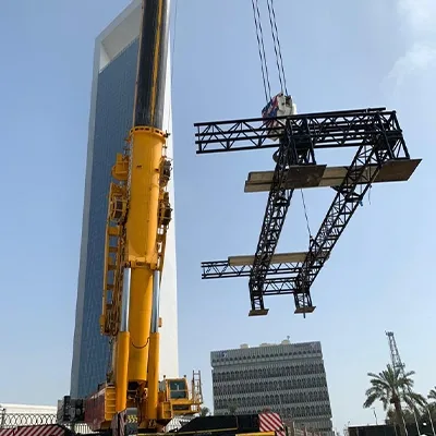 crane-lifting-stage-truss-1.webp