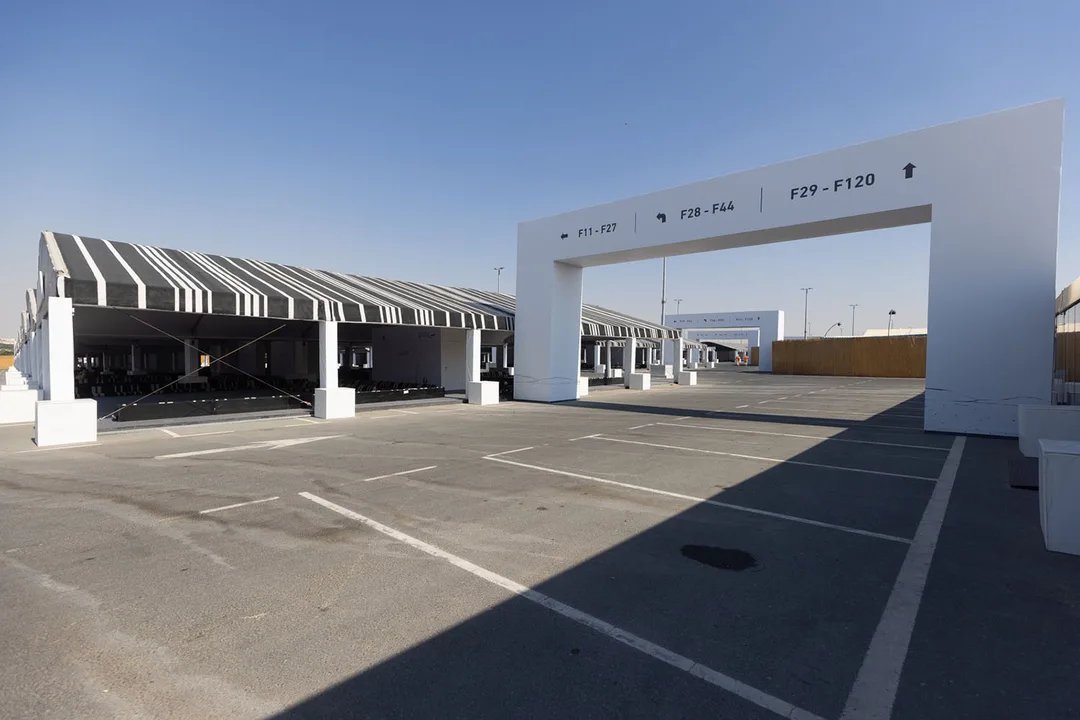 Temporary scenic structures combining decorative fabrication, technical integration and safe public access.