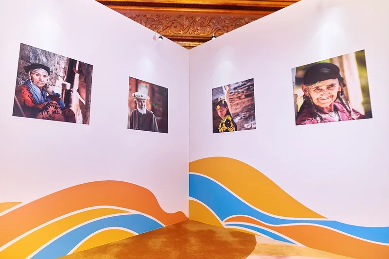 Custom display structures and scenic panels creating a dedicated photographic exhibition gallery for UNIDO